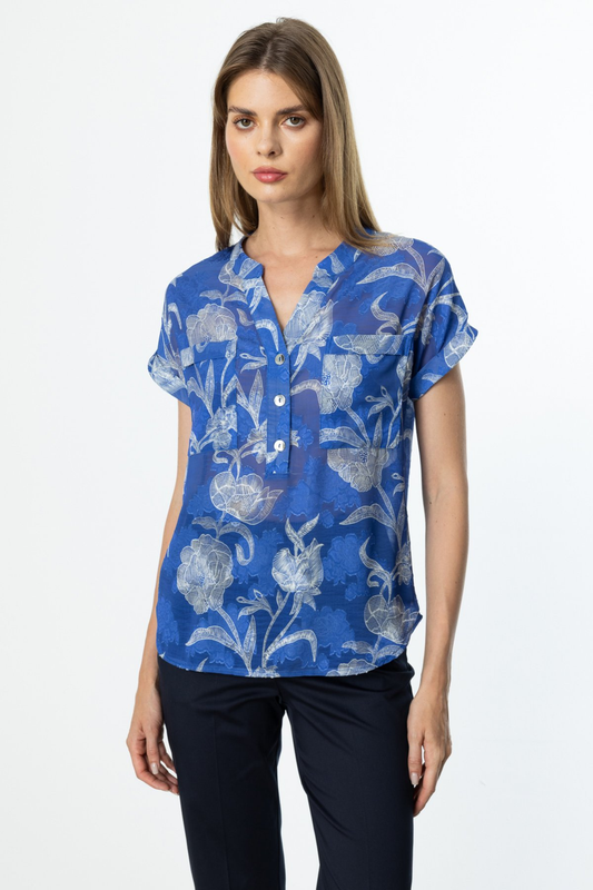 On Hakim Yaka Desenli Gömlek