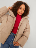 Jack&Jones JJXX Oversize Kapüşonlu Midi Kışlık Kadın Mont - Rahat ve Şık