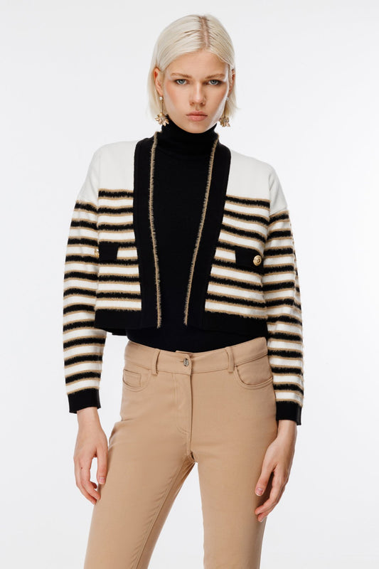 On Kadın Crop Hırka - Minimalist Çizgili Uzun Kol - Günlük Şıklık