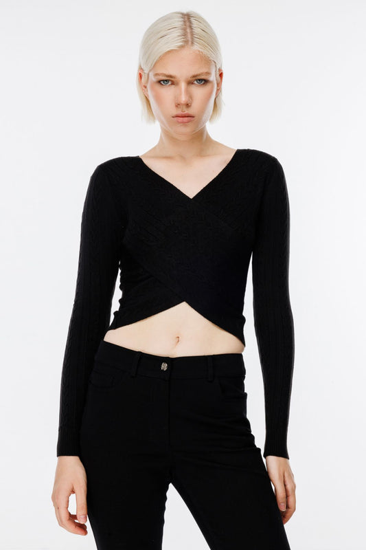 On Kadın Oversize V Yaka Crop Kazak - Uzun Kol