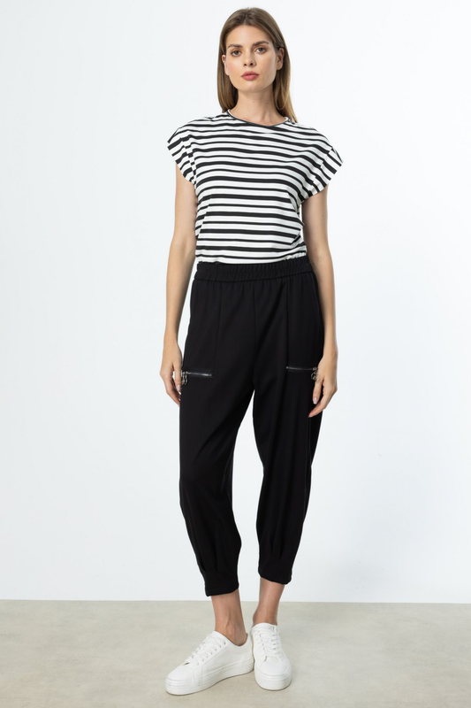 On Paçası Dikişli Fermuar Detaylı Pantolon