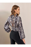 Unique Mode Yılan Desenli Crop Bluz - Uzun Kol - Saten