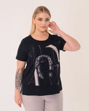 Vedi Büyük Beden Yuvarlak Yaka Kısa Kollu Yazı Detaylı Kadın T-Shirt 25YXD5015