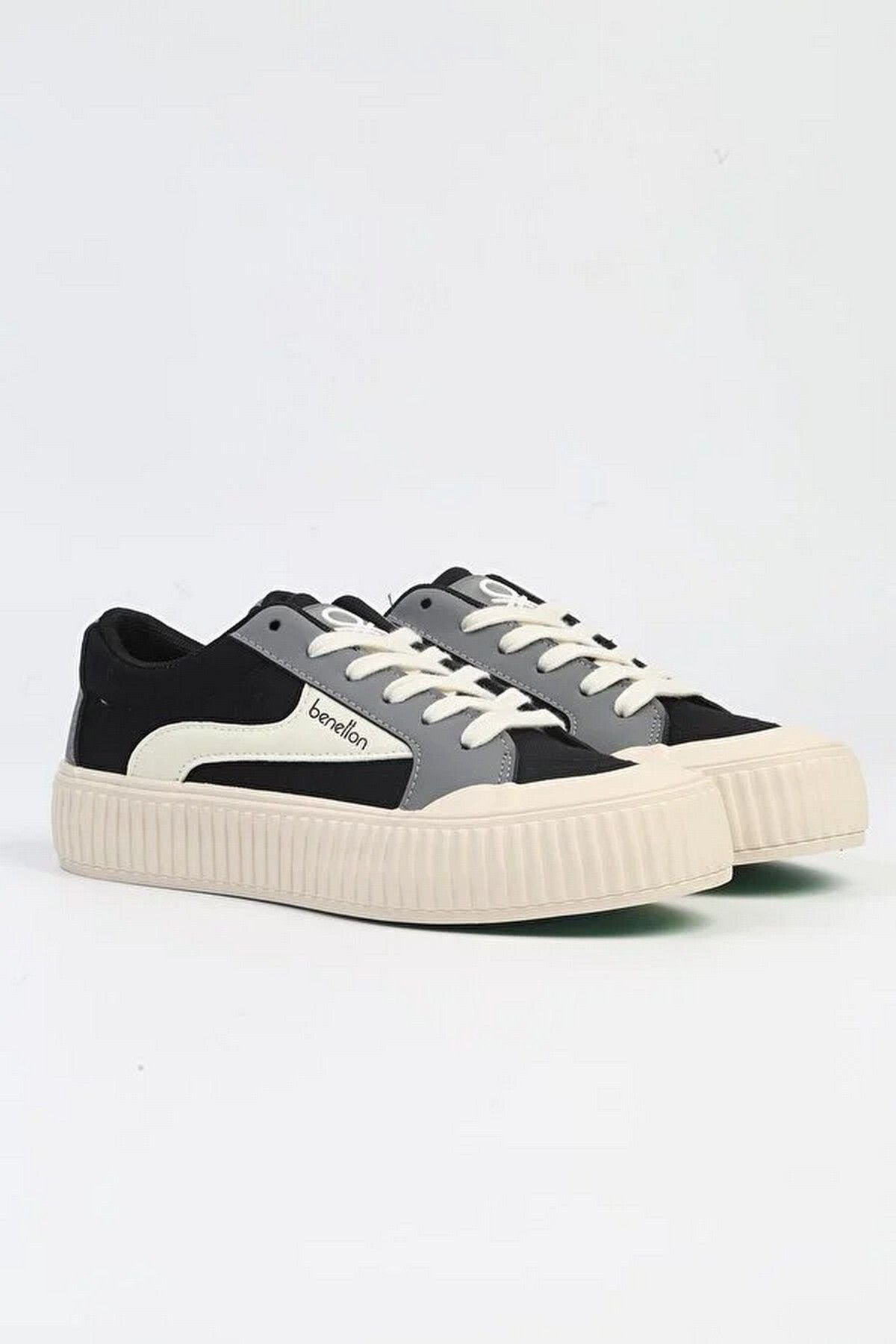 Benetton Kadın Günlük Minimalist Sneaker - Rahat ve Şık Platform Ayakkabı Translation missing: tr.content.product_image_main