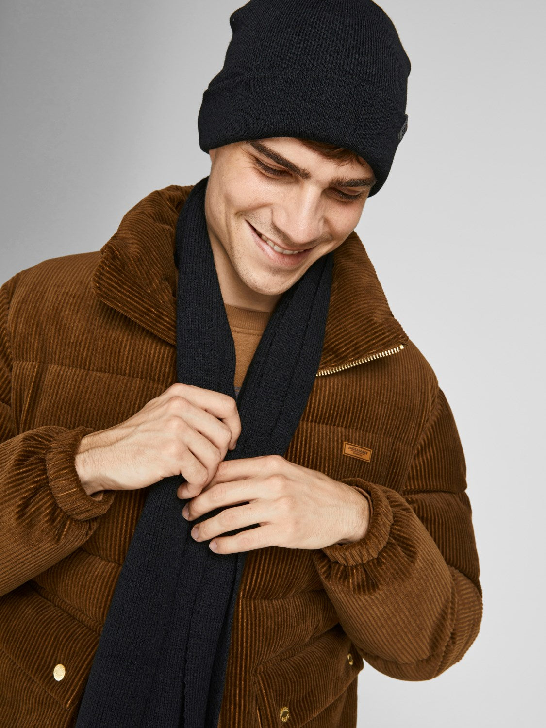 Jack&Jones Erkek Minimalist Bere & Atkı Seti - Kışlık Sıcaklık