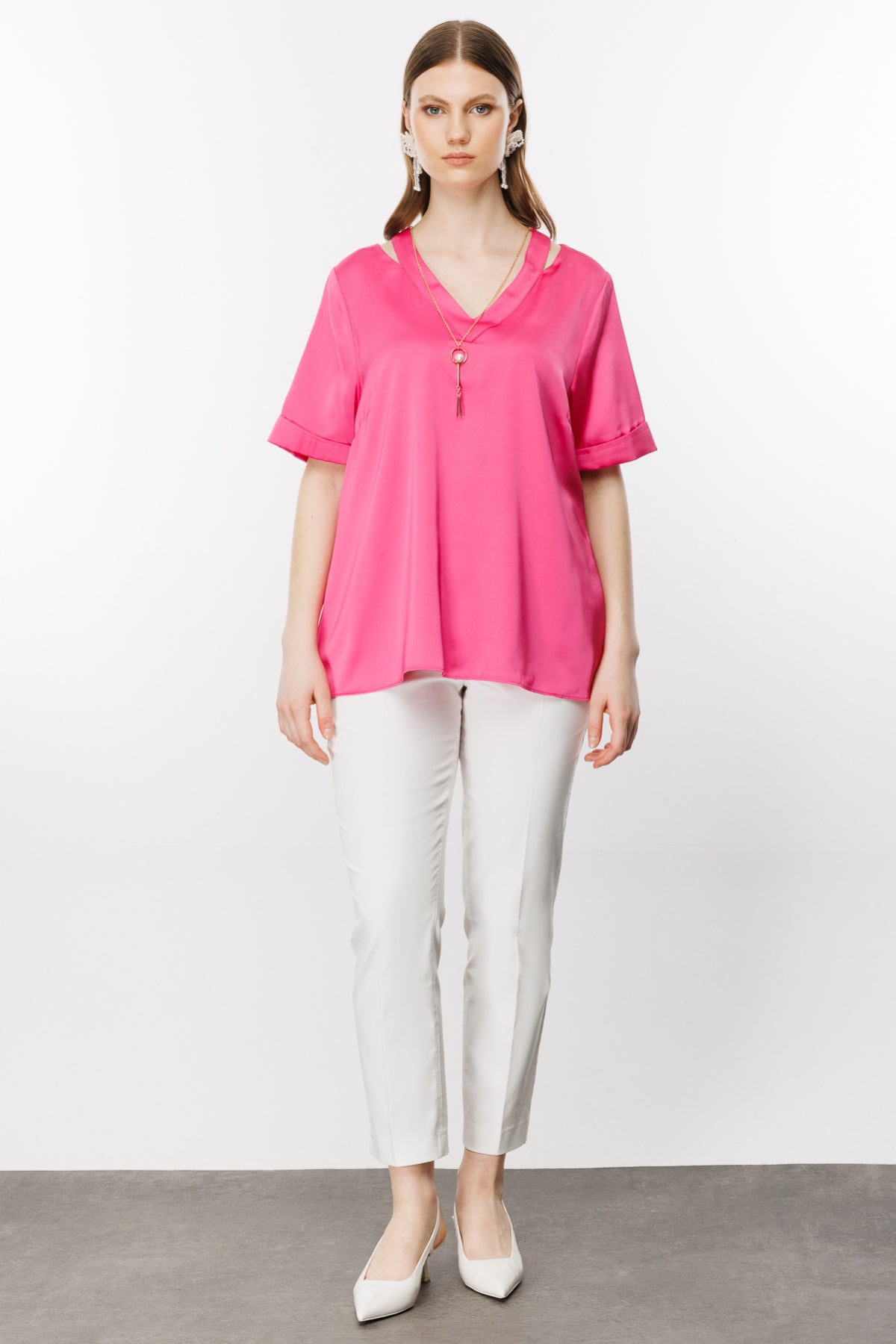 Ekol Oversize V Yaka Kadın Bluz - Minimalist Saten Günlük Bluz