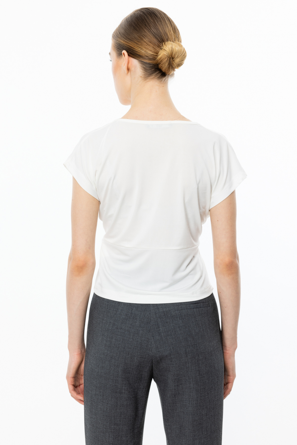On Minimalist V Yaka Crop Bluz - Kısa Kol - Günlük