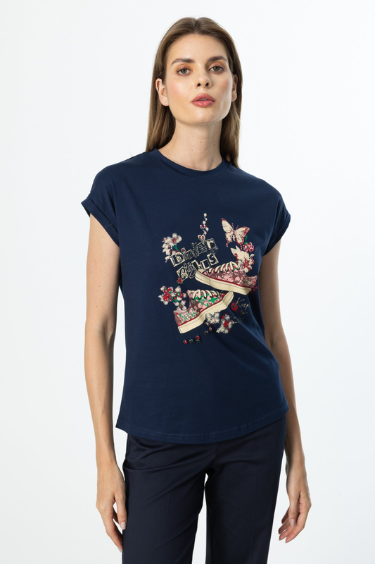 On Taş İşlemeli Ve Baskılı Pamuk Bluz