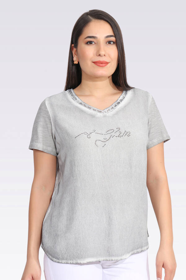 ÖRME GARNİLİ TAŞ DETAYLI YIKAMALI BLUZ Tolga Saraçoğlu Translation missing: tr.content.product_image_main