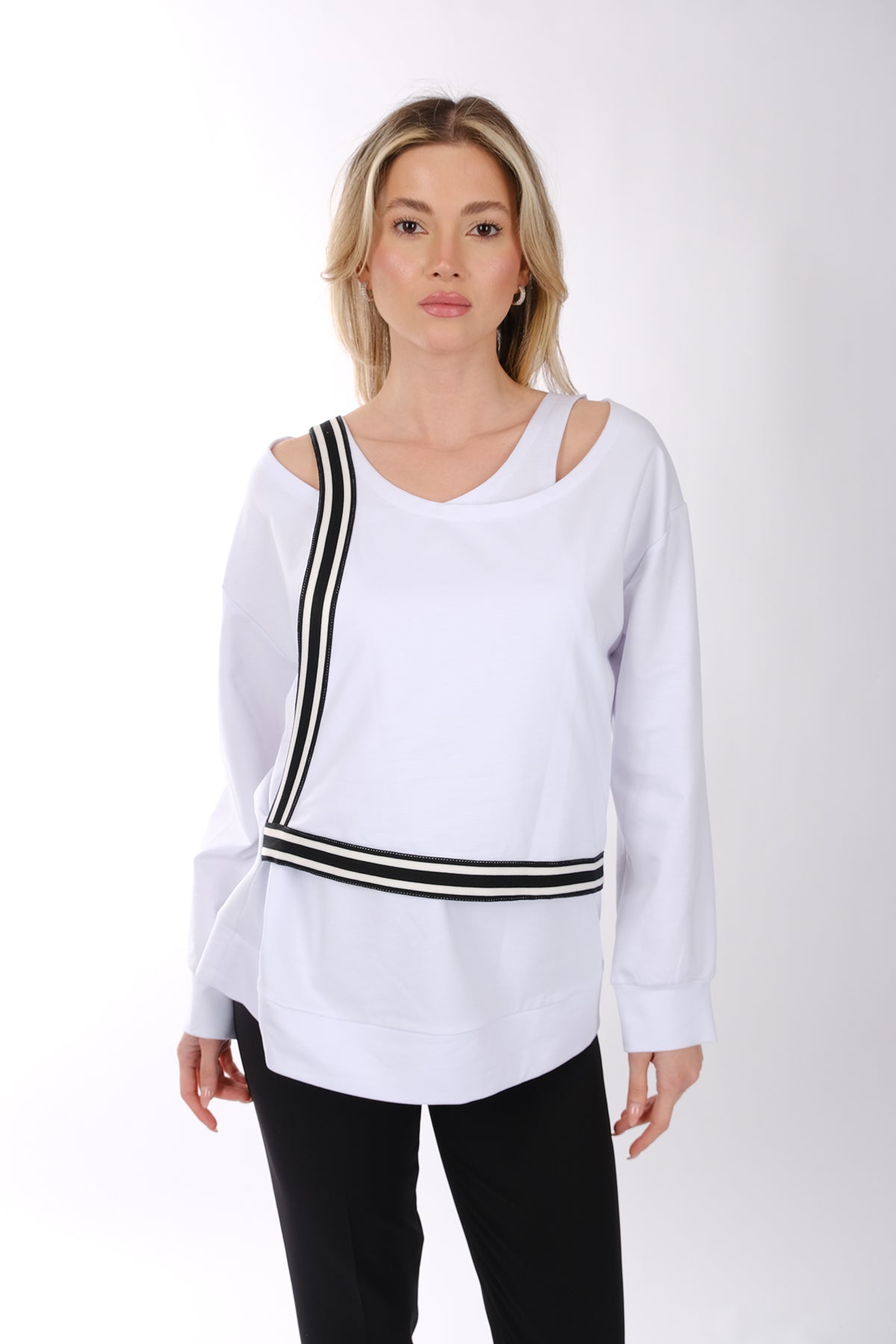 Ysatis Minimalist Oversize V Yaka Uzun Kol Kadın Bluz - Günlük & Özel Gün