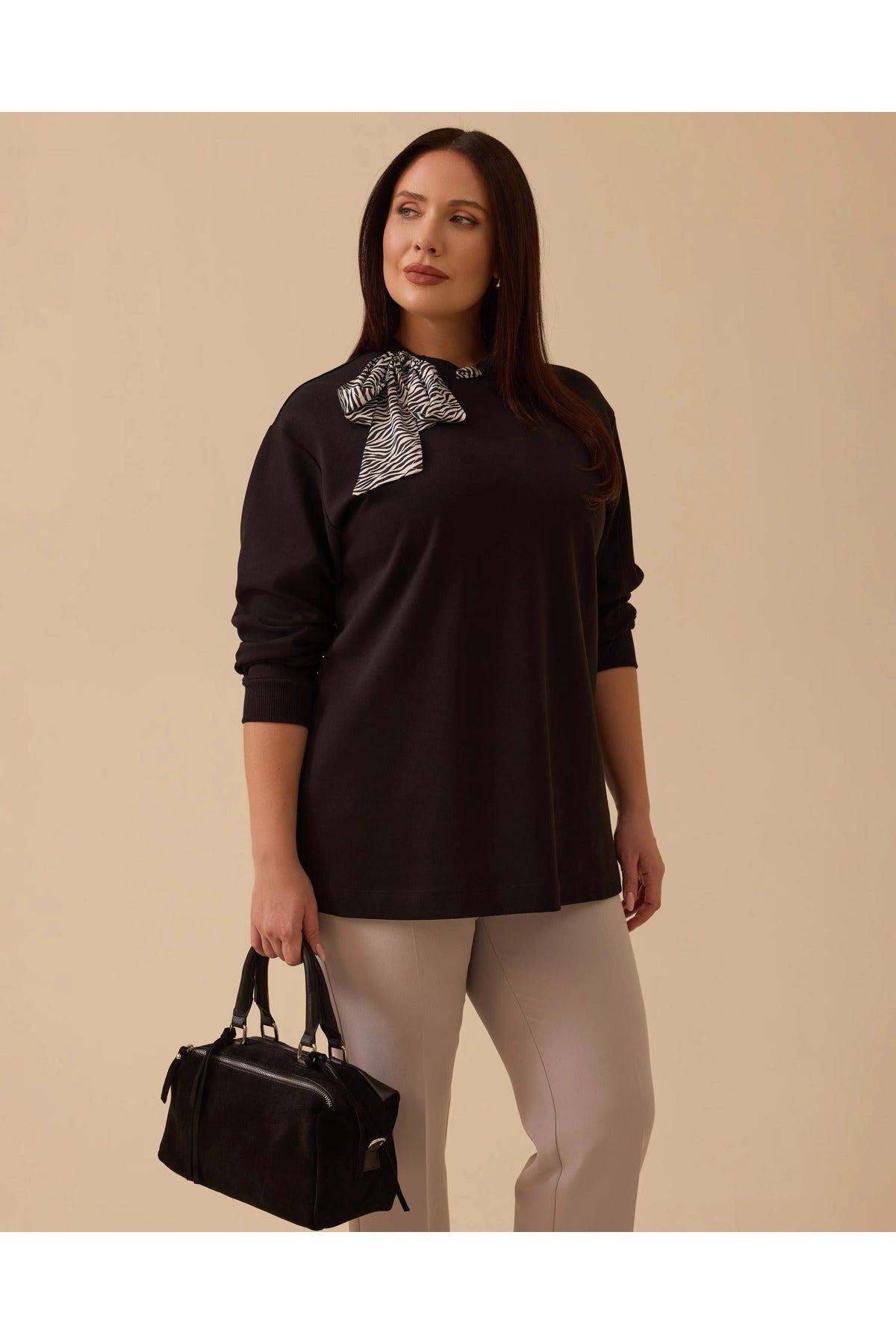 büyük beden fular yakalı sweatshirt10002522314010 Translation missing: tr.content.product_image_secondary