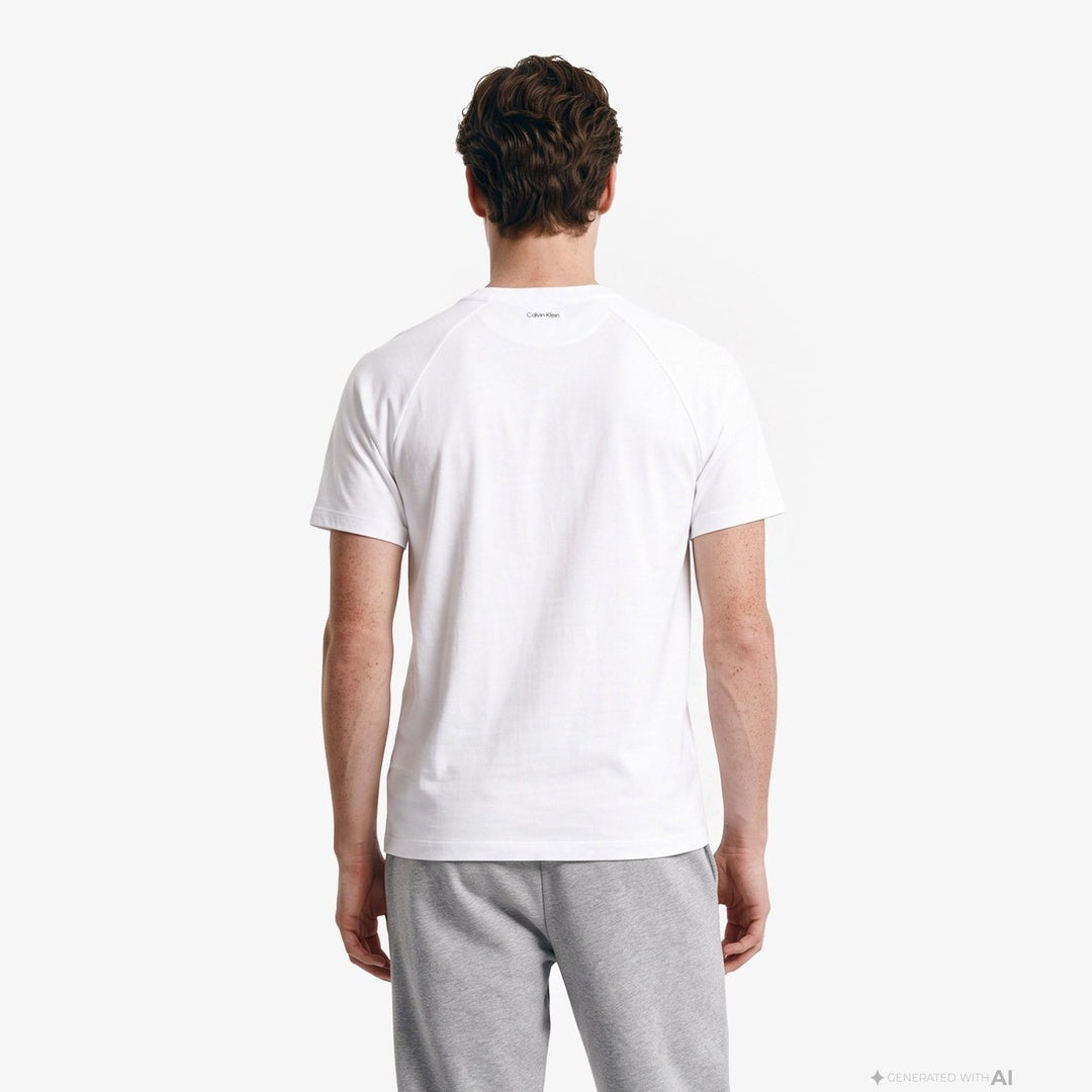 Calvin Klein Erkek Regular Fit Yuvarlak Yakalı Omuzları Şerit Çizgili Kısa Kollu Beyaz T-Shirt LV04RH201G