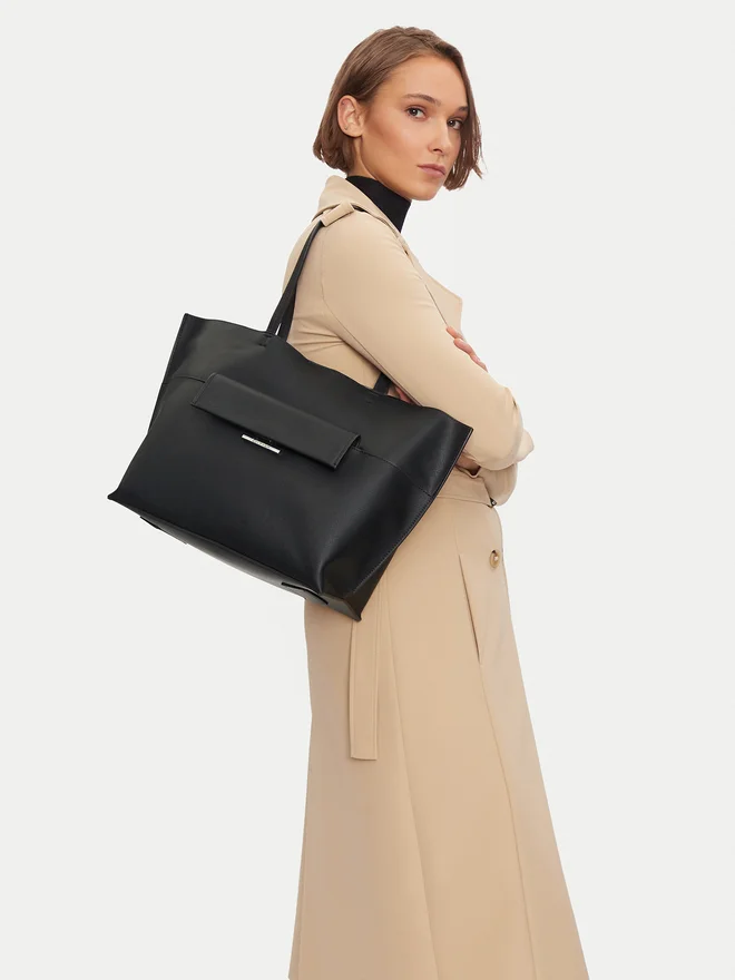 Calvin Klein Minimalist Tote Kadın Çanta - Günlük & Ofis Kullanımı Translation missing: tr.content.product_image_secondary