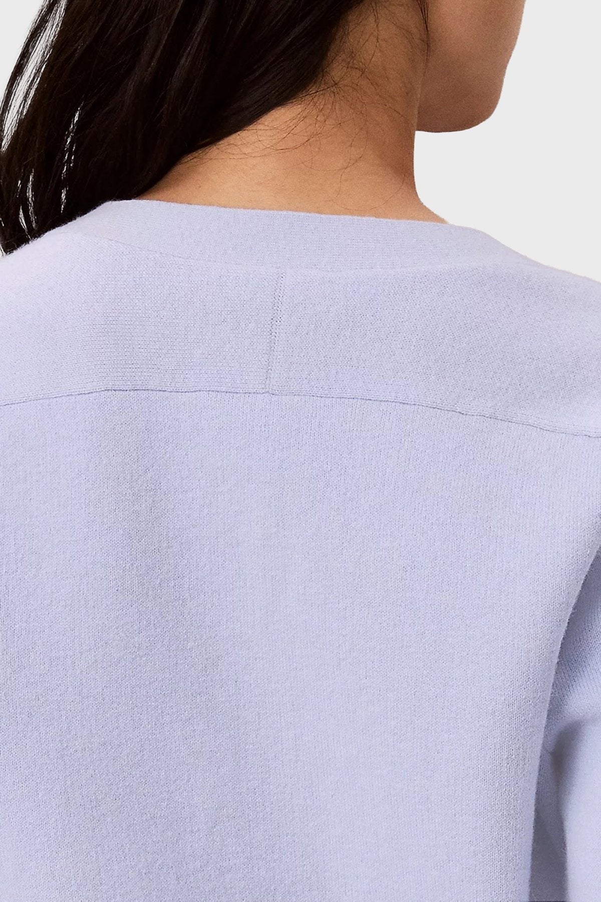 Calvin Klein Yün Karışımlı V Yaka Düğmeli Kadın Hırka LV044H327G