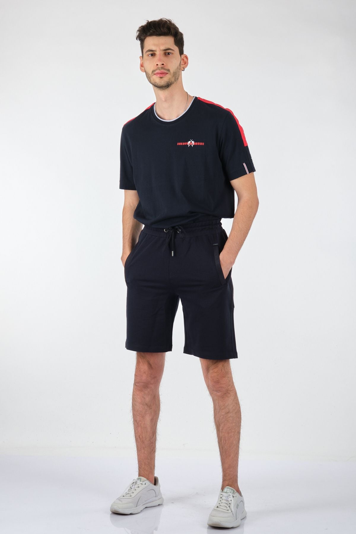 Claudio Campione Oversize Erkek Şort - Minimalist Günlük Spor Translation missing: tr.content.product_image_main