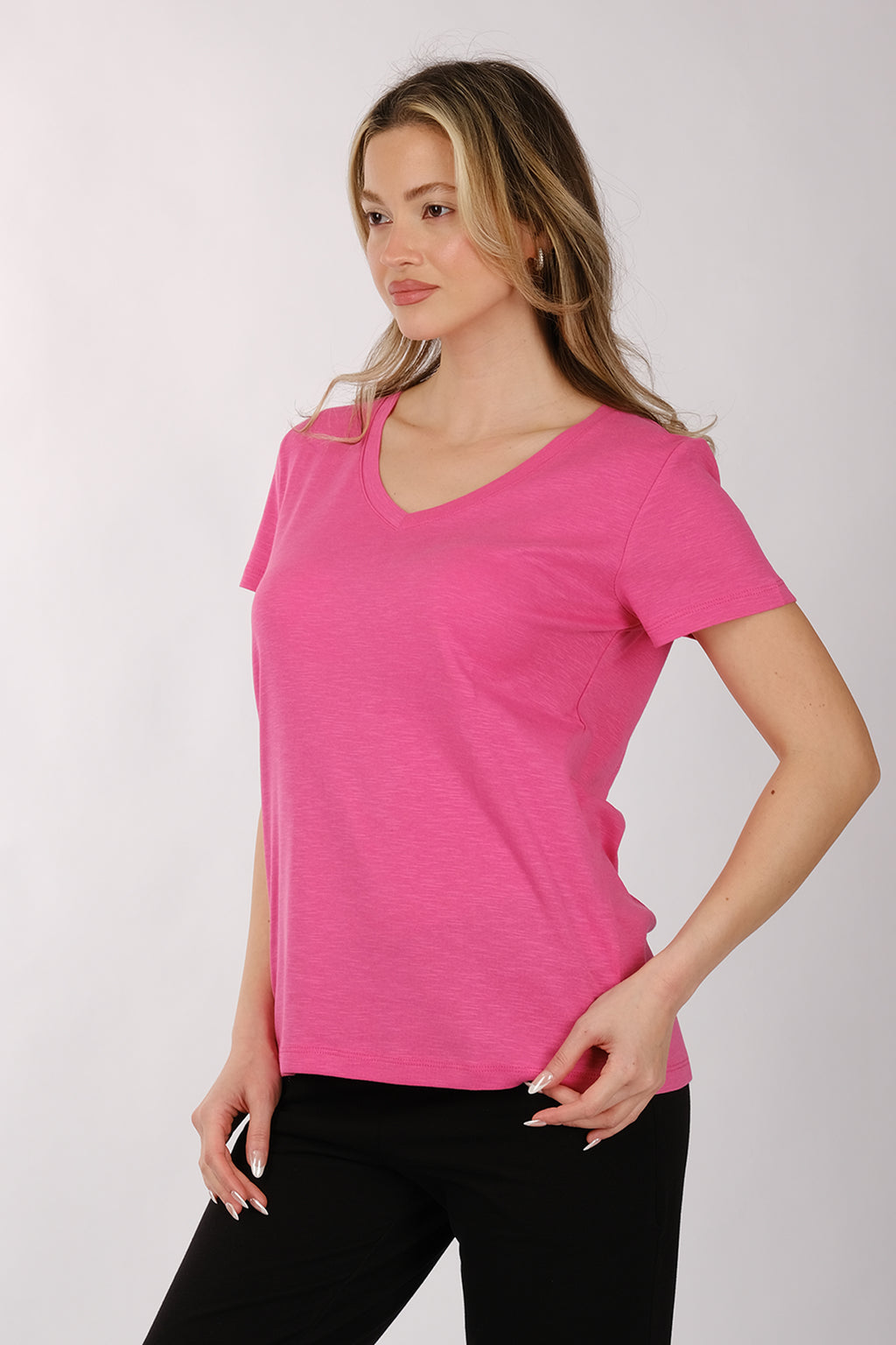 Daido Kadın Oversize V Yaka Kısa Kol Minimalist T-Shirt