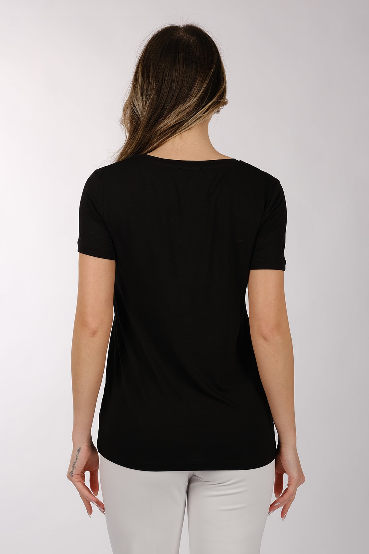 Daıdo Minimalist V Yaka Kısa Kol Kadın T-Shirt - Günlük Kullanım