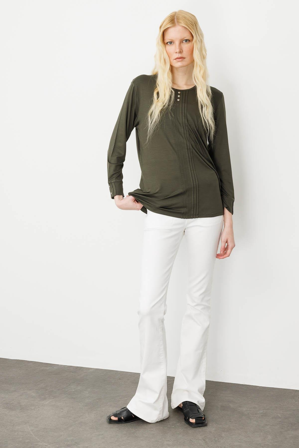 Desen Minimalist Oversize Uzun Kol Kadın Bluz - Rahat ve Şık