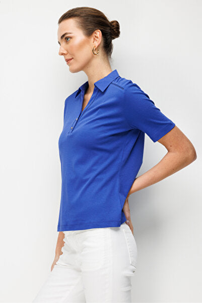 Desen Kadın Polo Yaka İğne İşlemeli Pamuklu Penye T-shirt 26YDSN26802