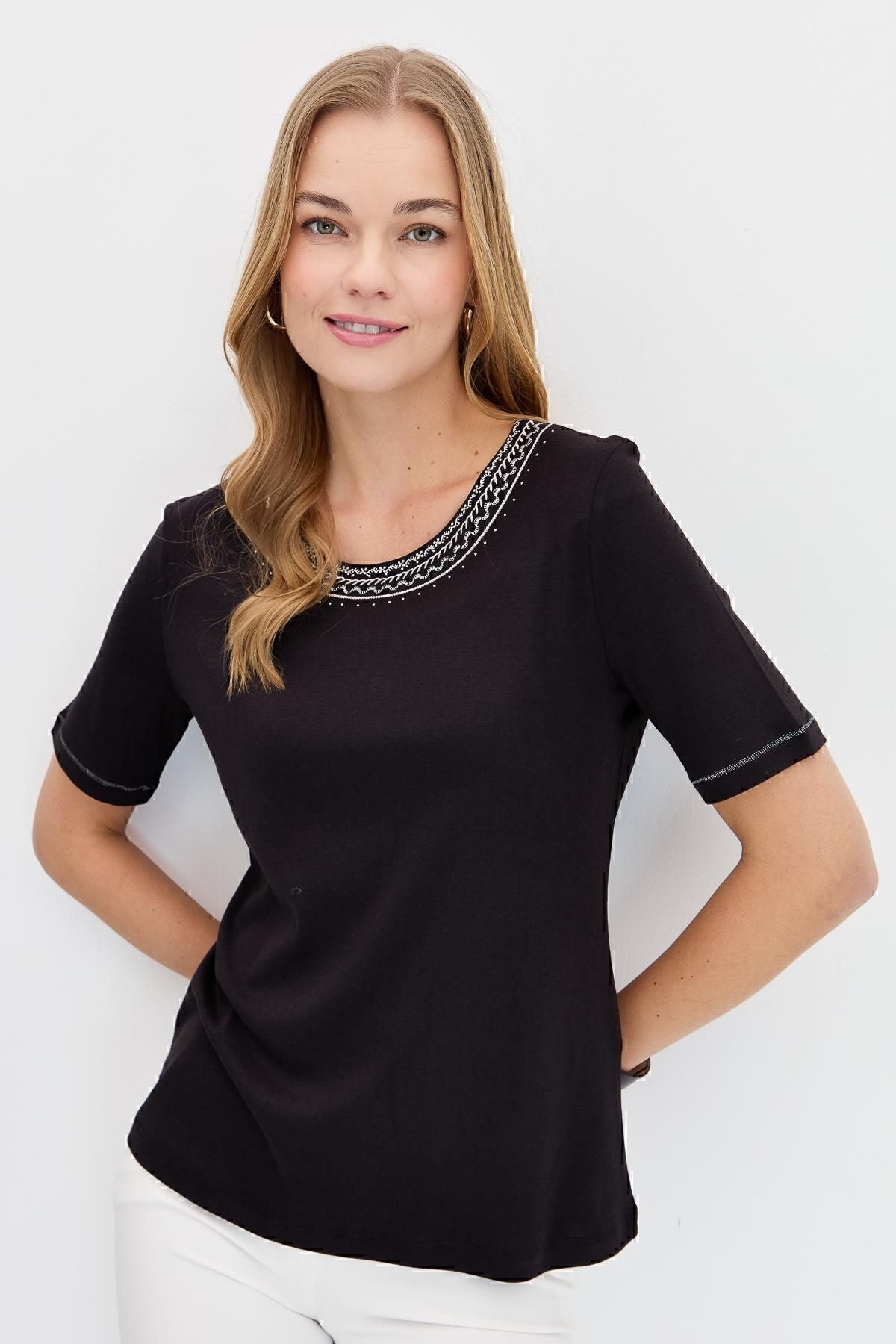Desen Kadın T-Shirt DSN24005