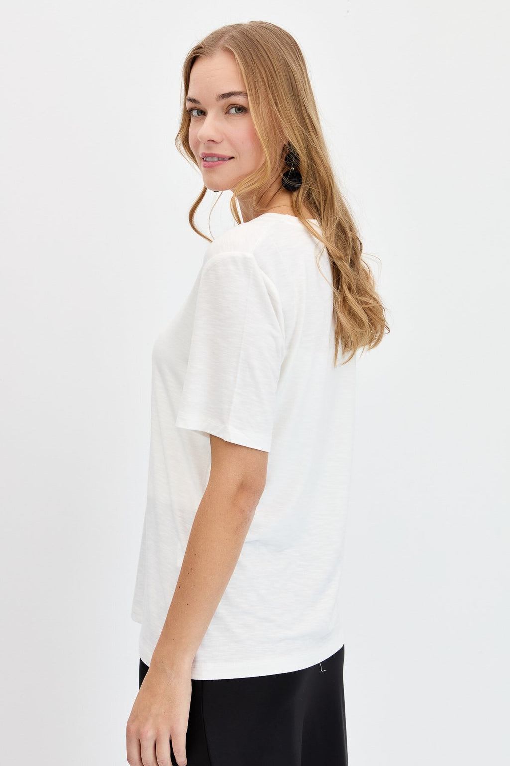 DESEN TRİKO Oversize Minimalist Yuvarlak Yaka Kadın T-Shirt - Kısa Kol