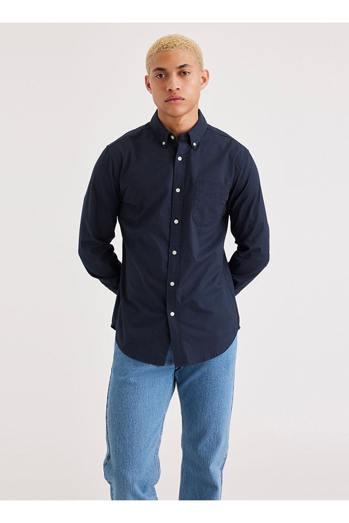 Dockers Erkek Uzun Kol Gömlek - Minimalist Günlük Stil - Regular Fit Translation missing: tr.content.product_image_secondary