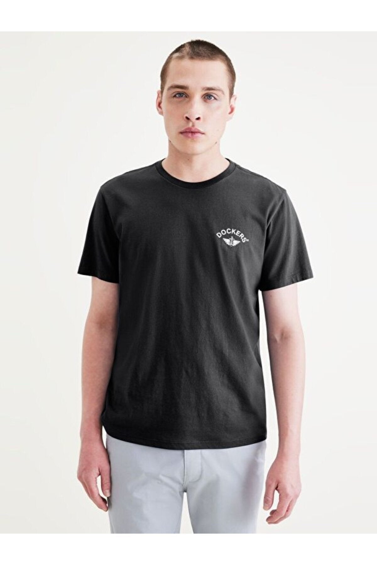 Dockers Minimalist Regular Fit Kısa Kol Erkek T-shirt - Günlük Kombinler İçin Translation missing: tr.content.product_image_main