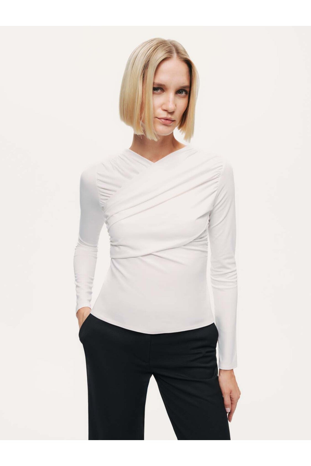 Drape Detaylı Bluz Nocturne Translation missing: tr.content.product_image_main