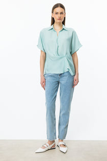Ekol Oversize Kısa Kol V Yaka Saten Bluz - Minimalist Tarz