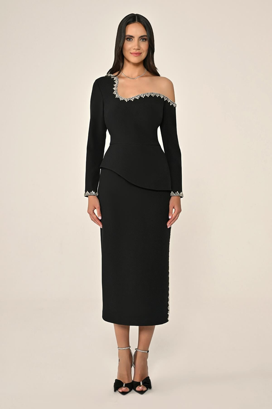 Üstü Asimetrik Kesim Taşlı Krep Midi Abiye Elbise Alfabeta