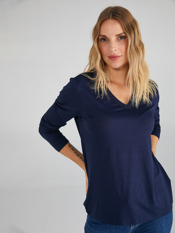 Faik Sönmez Kadın Oversize V Yaka Uzun Kol Minimalist T-Shirt
