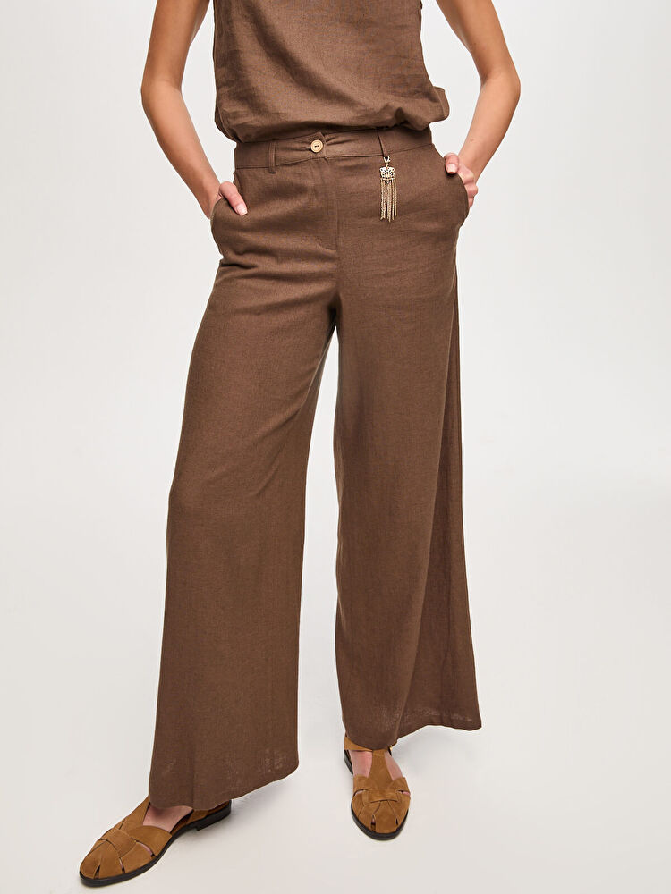 Faik Sönmez Wide Leg Fit Metal Aksesuarlı Keten Karışımlı Pantolon US26PNT034