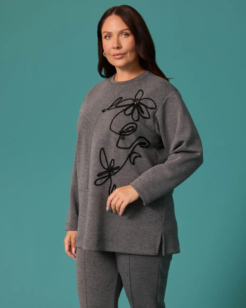 Gala-xi Büyük Beden Çiçek Aplikeli Bisiklet Yaka Cepli Sweatshirt