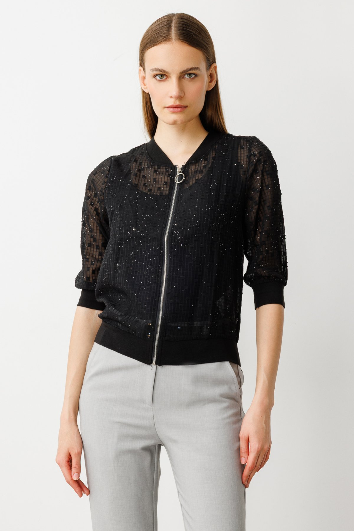 On Minimalist 3/4 Kol Fermuarlı Crop Hırka - Şık ve Rahat İkincil görsel