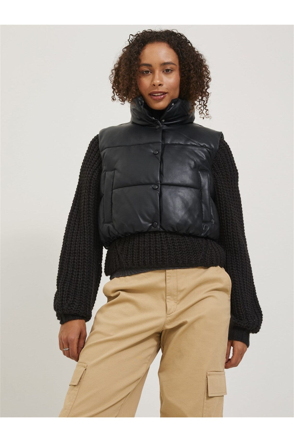 Jack&Jones JJXX Kadın Crop Oversize Suni Deri Yelek Translation missing: tr.content.product_image_main