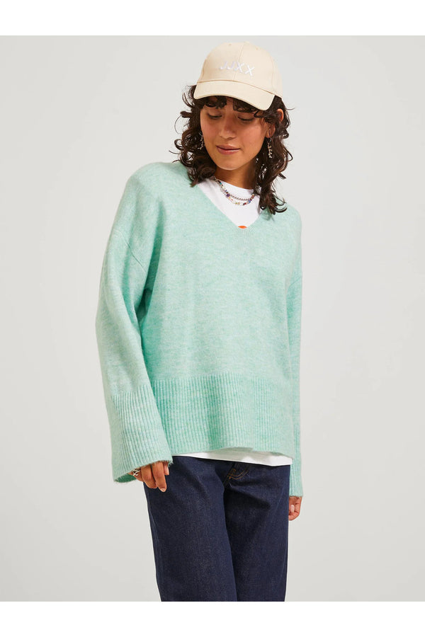 Jack&Jones JJXX Oversize V Yaka Kadın Kazak - Minimalist & Rahat