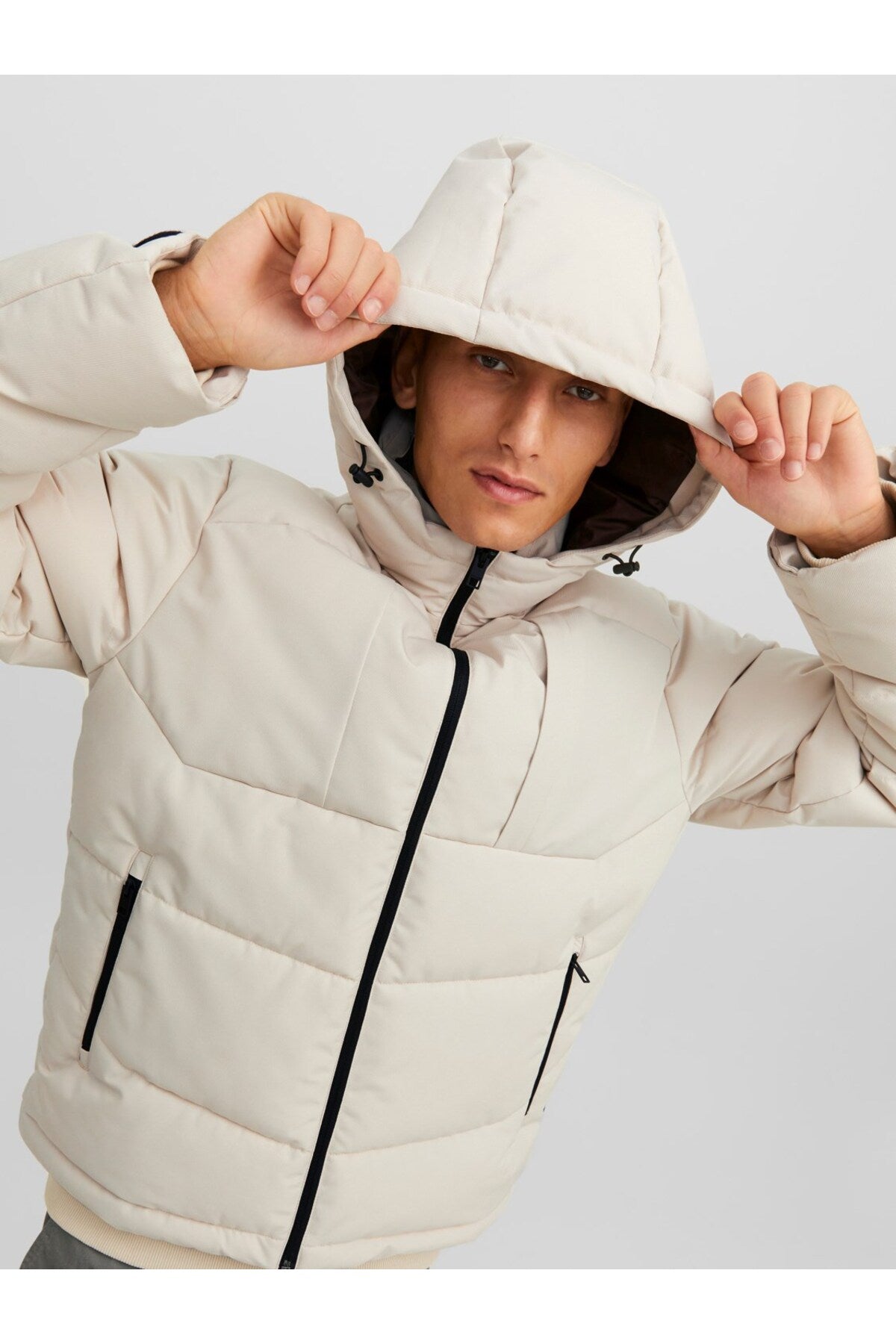 Jack&Jones Minimalist Oversize Kapüşonlu Erkek Kışlık Mont