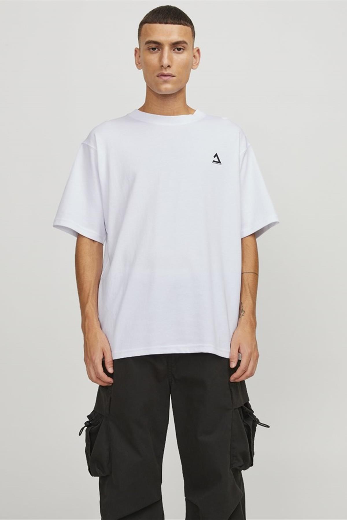 Jack&Jones Oversize Minimalist Erkek T-Shirt - Günlük Kullanım Translation missing: tr.content.product_image_secondary