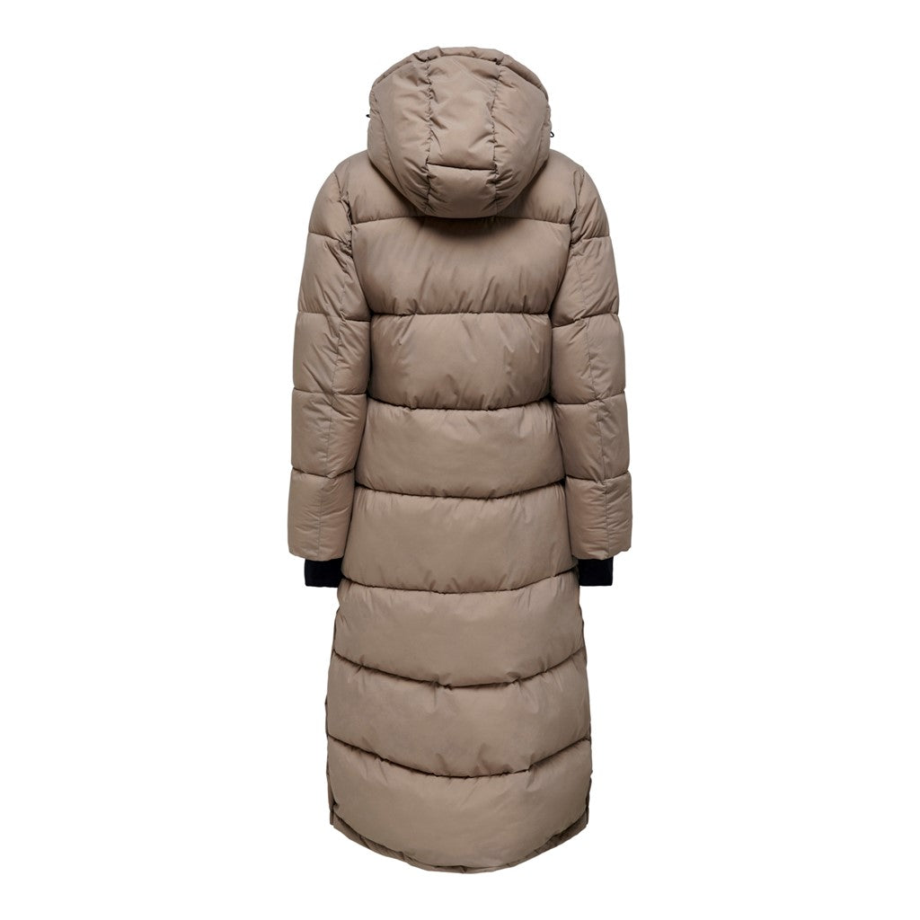 Only Oversize Kapüşonlu Maxi Kadın Kaban - Sıcak ve Şık Kışlık