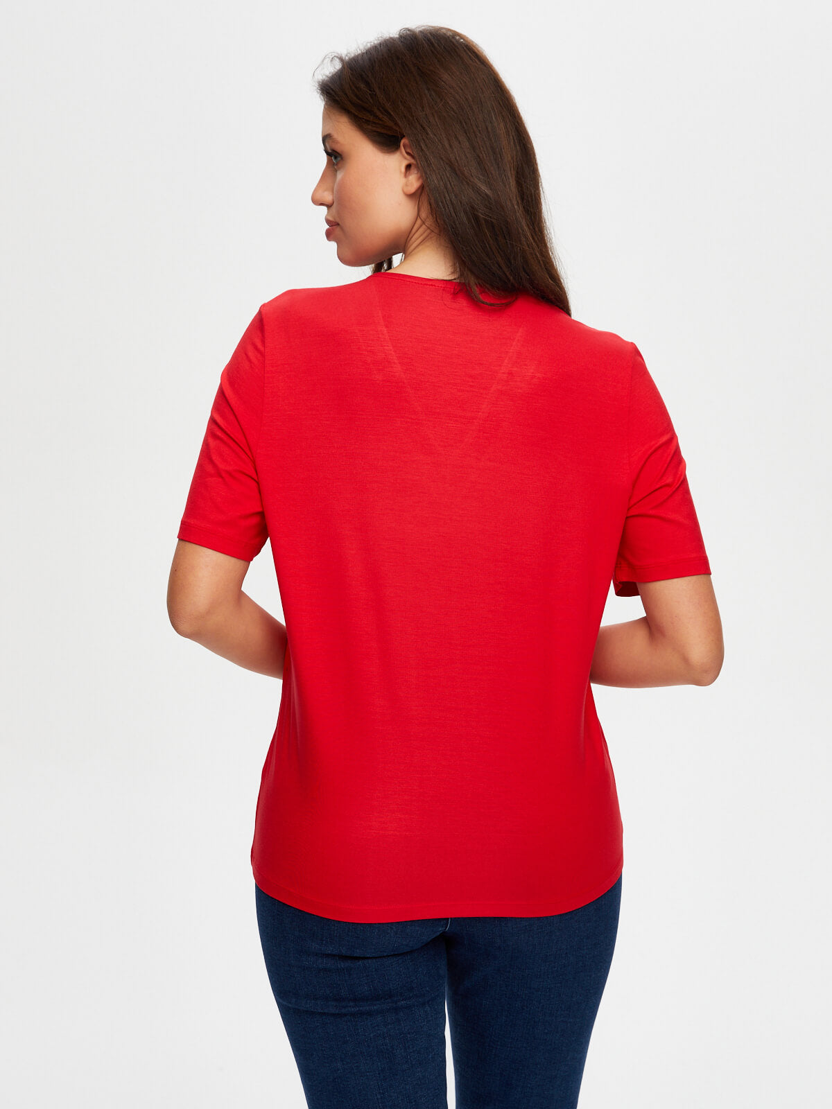 Kadın Zincir Şertili V Yaka Kısa Kol T-Shirt 25YUS25TSH064