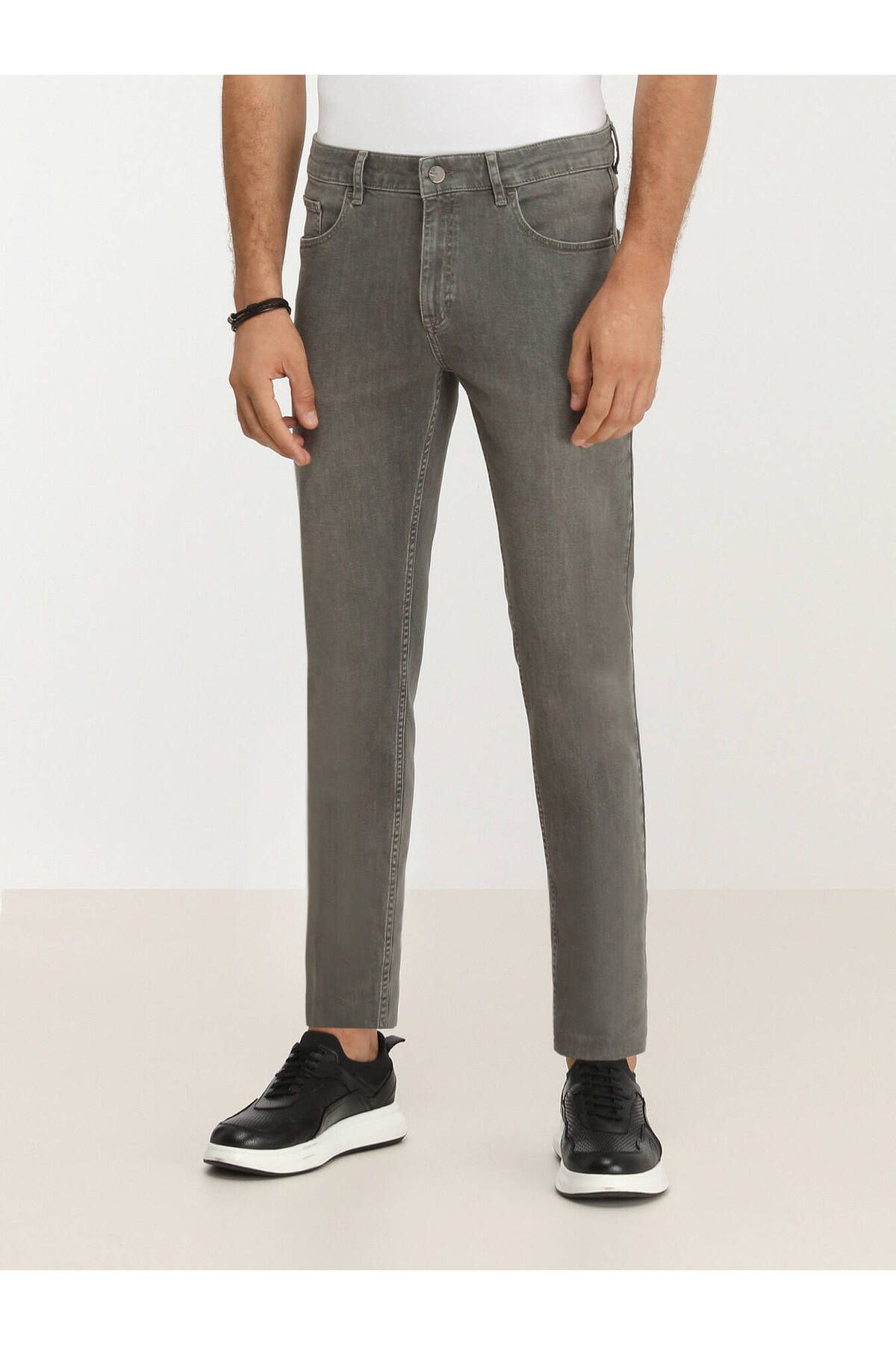Kip Minimalist Erkek Jean Pantolon - Regular Fit Günlük Kombin Translation missing: tr.content.product_image_secondary