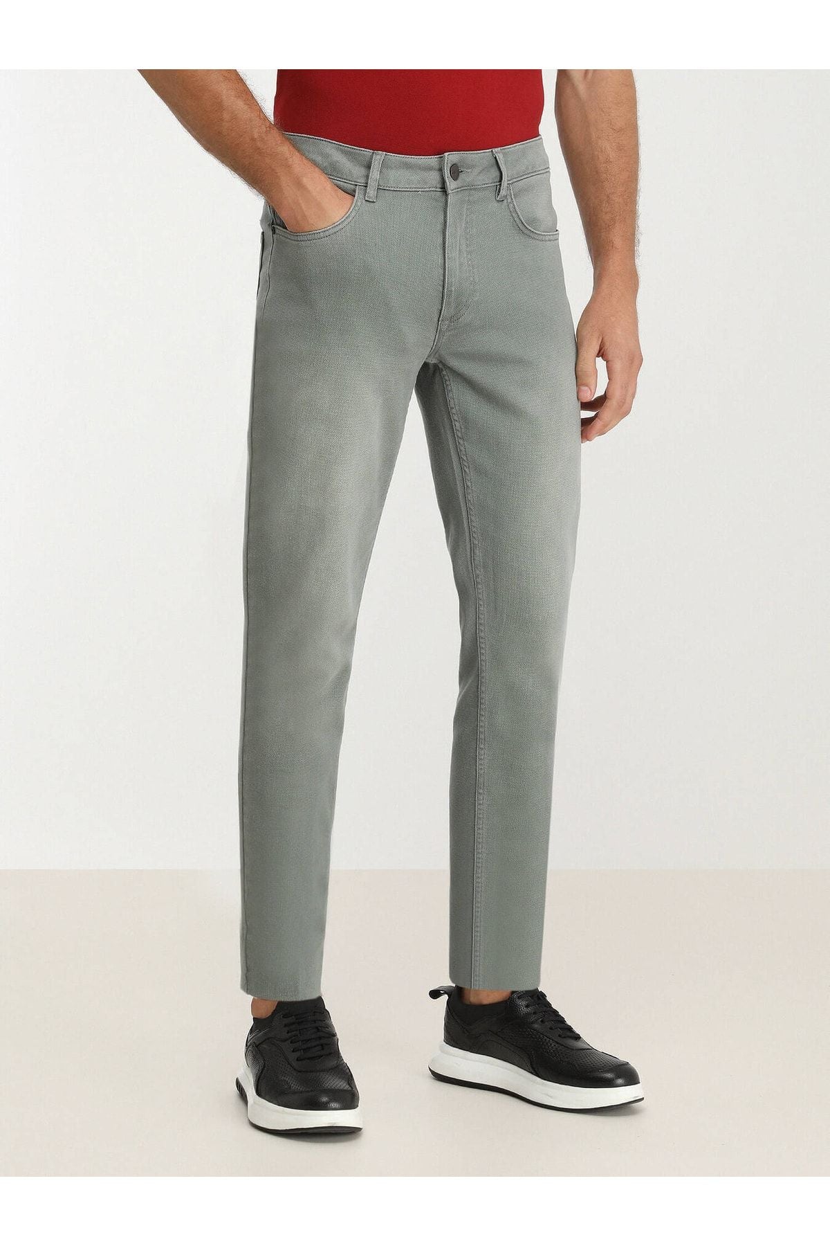 Kip Erkek Slim Fit Jean Pantolon - Minimalist Günlük Stil Translation missing: tr.content.product_image_secondary