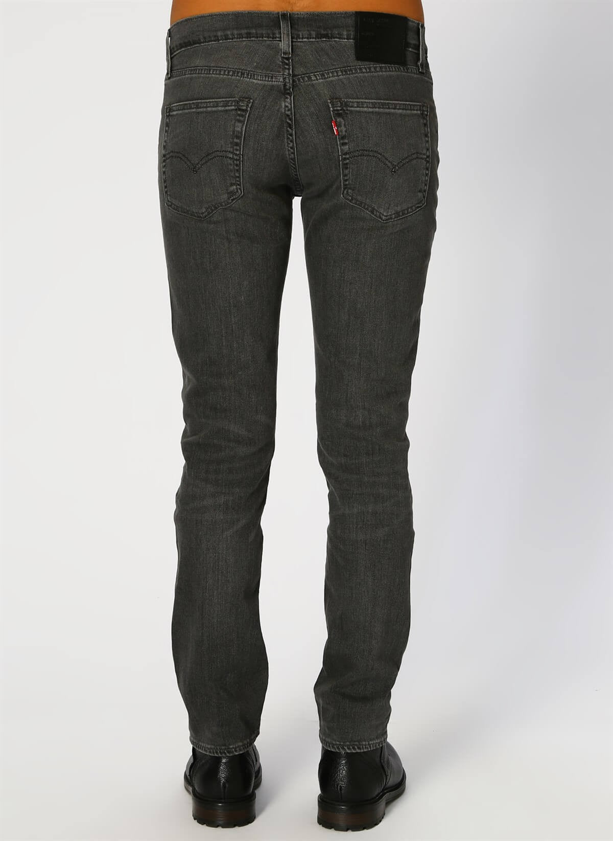 Levi's Slim Fit Erkek Jean Pantolon - Minimalist Günlük Stil