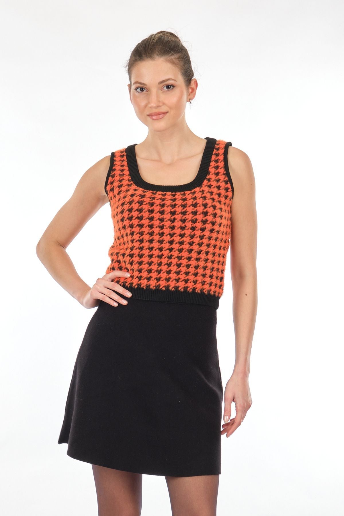 Lal Kadın Crop Triko Yelek - Minimalist Vintage Stil - Oversize Translation missing: tr.content.product_image_main