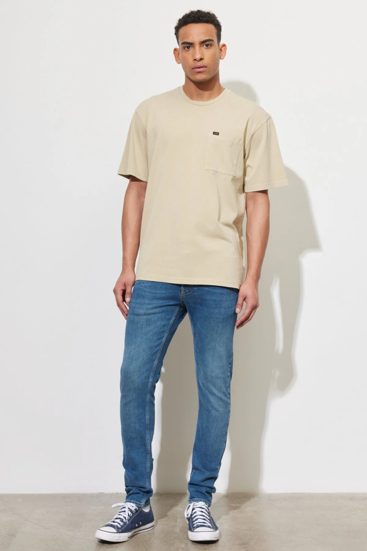 Lee Erkek Slim Fit Dar Paça Jean Pantolon - Günlük Kombinleriniz İçin Translation missing: tr.content.product_image_secondary