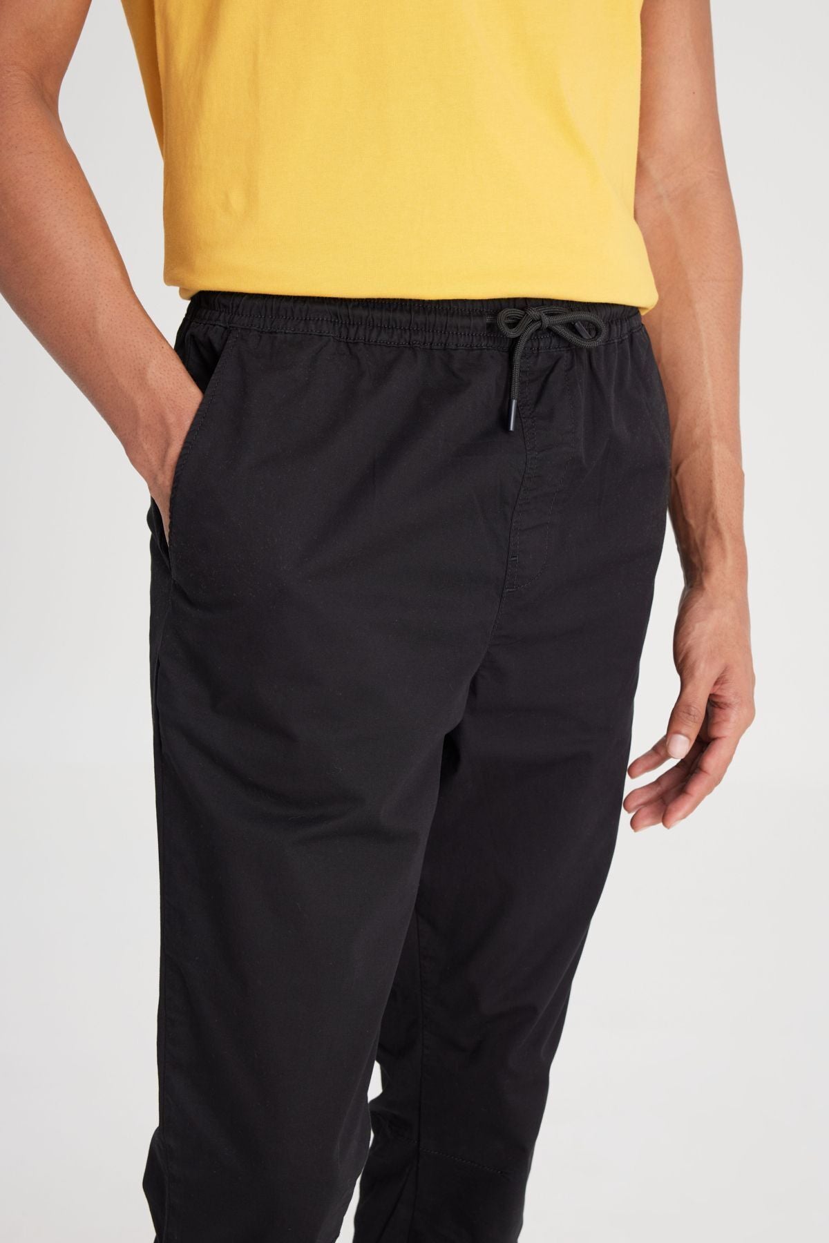 Lee Erkek Minimalist Jogger Pantolon - Regular Fit - Günlük Kullanım