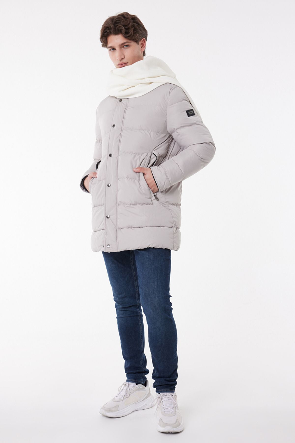 Lee Oversize Erkek Uzun Kışlık Mont - Minimalist Tasarım