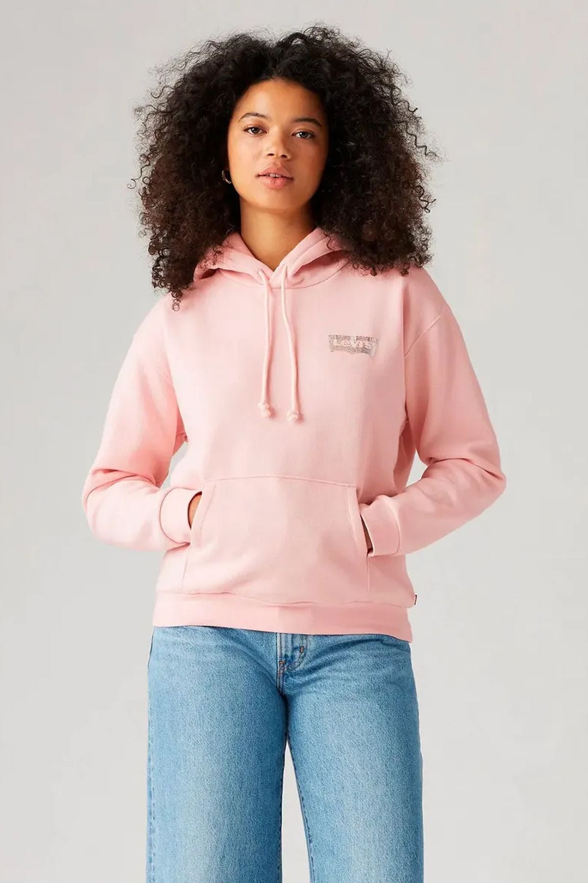 Levi's Kadın Oversize Kapüşonlu Sweatshirt - Rahat ve Şık Translation missing: tr.content.product_image_main