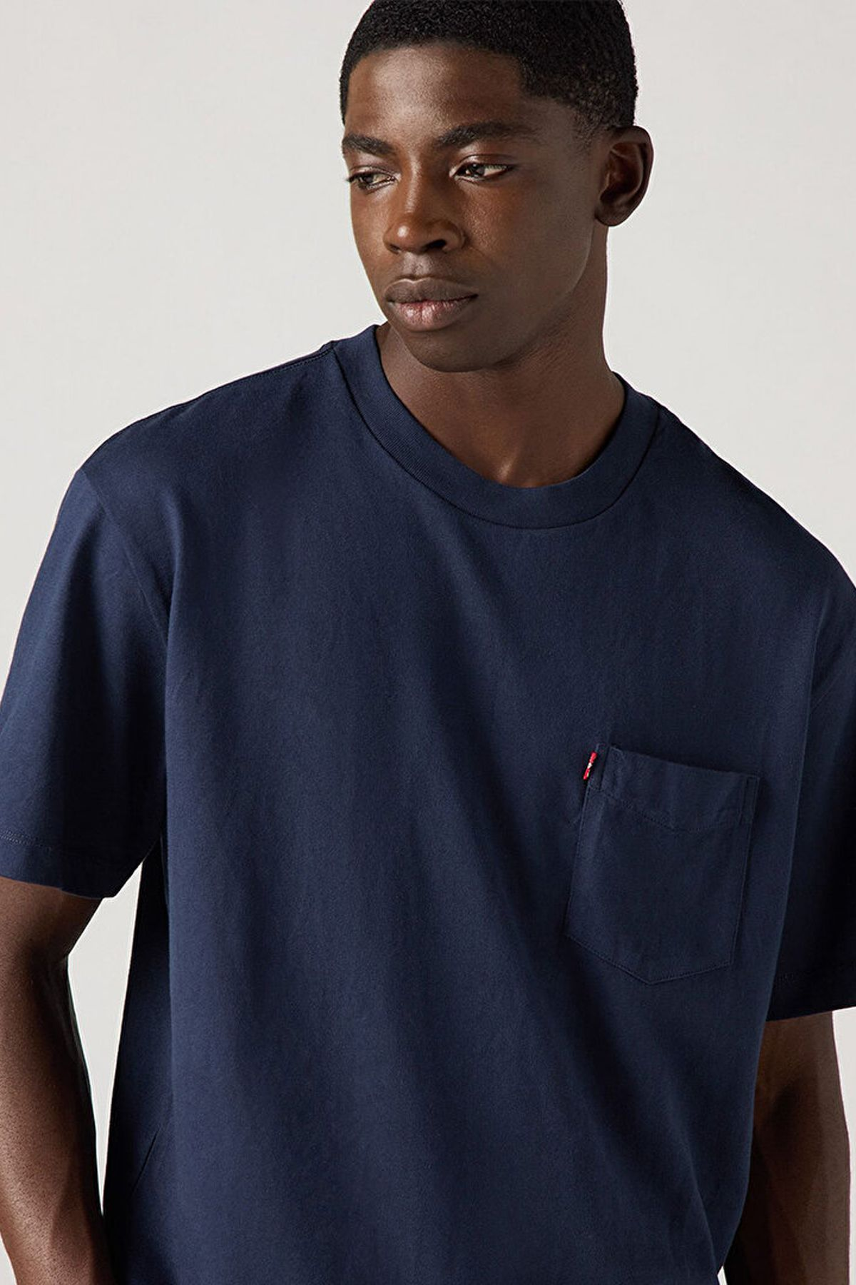 Levi's Oversize Minimalist Erkek T-Shirt - Kısa Kol - Günlük Translation missing: tr.content.product_image_secondary