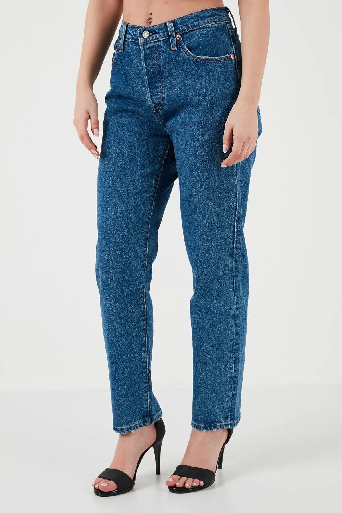 Levi's 501 Kadın Kot Pantolon - Yüksek Bel Straight Kesim Translation missing: tr.content.product_image_secondary